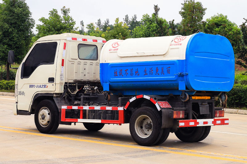 ​3方福田小卡之星勾臂垃圾车