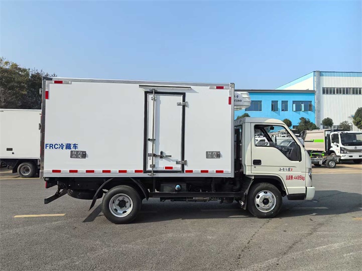 福田3米5小型冷藏车