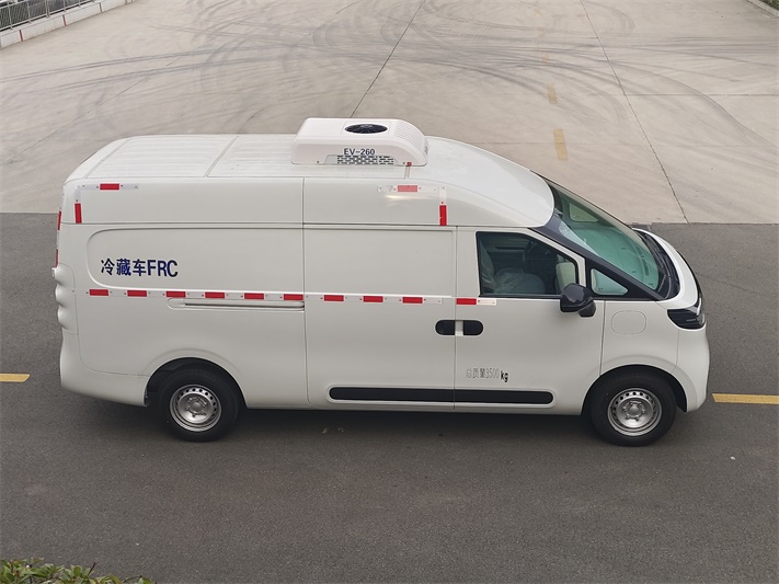 上汽大通纯电动面包冷藏车