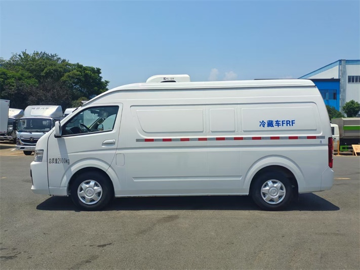 福田G9面包冷藏车