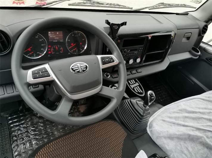 202510051562.jpg 微信图片_20251005123749_修改.jpg