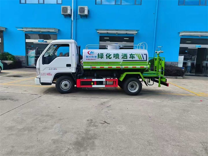 福田3方洒水车