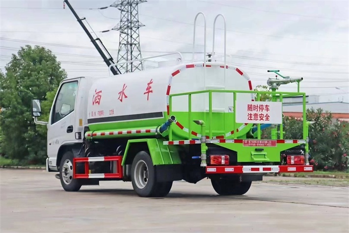 凯马蓝牌洒水车