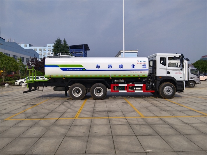 东风华神后双桥洒水车