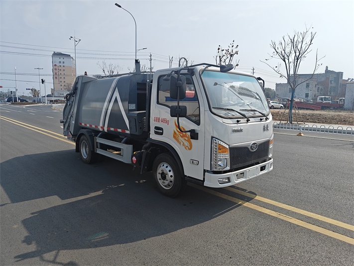 重汽豪曼蓝牌6方压缩垃圾车