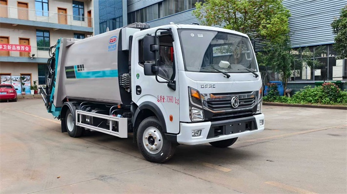 东风8方压缩垃圾车