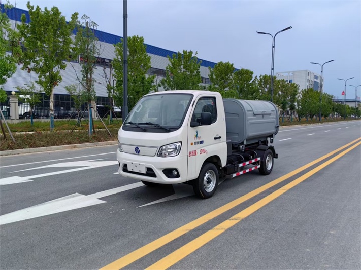 福田祥菱M1纯电动勾臂垃圾车: