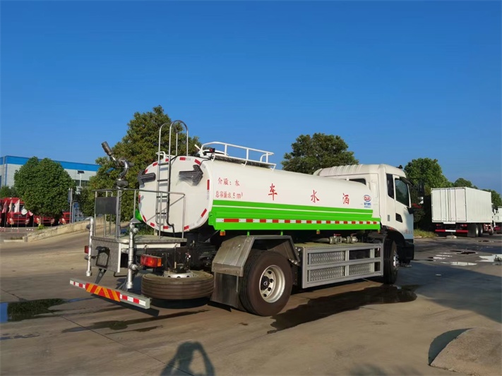 11方天锦纯电动洒水车