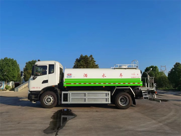 11方天锦纯电动洒水车