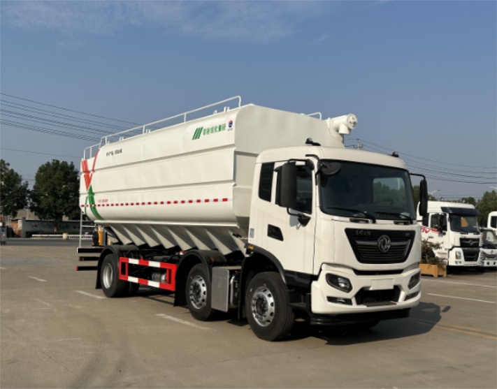 天锦小三轴散装饲料车